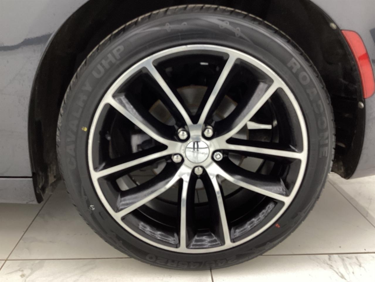 Dodge Charger SXT Plus RWD 2018