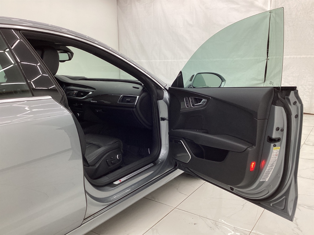 Audi S7 4dr HB Prestige 2013