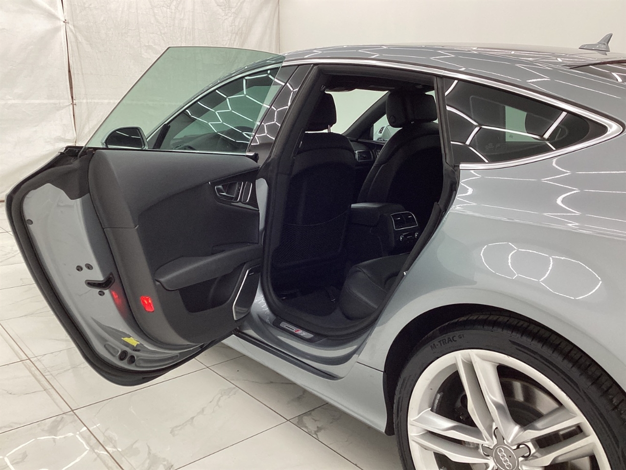 Audi S7 4dr HB Prestige 2013