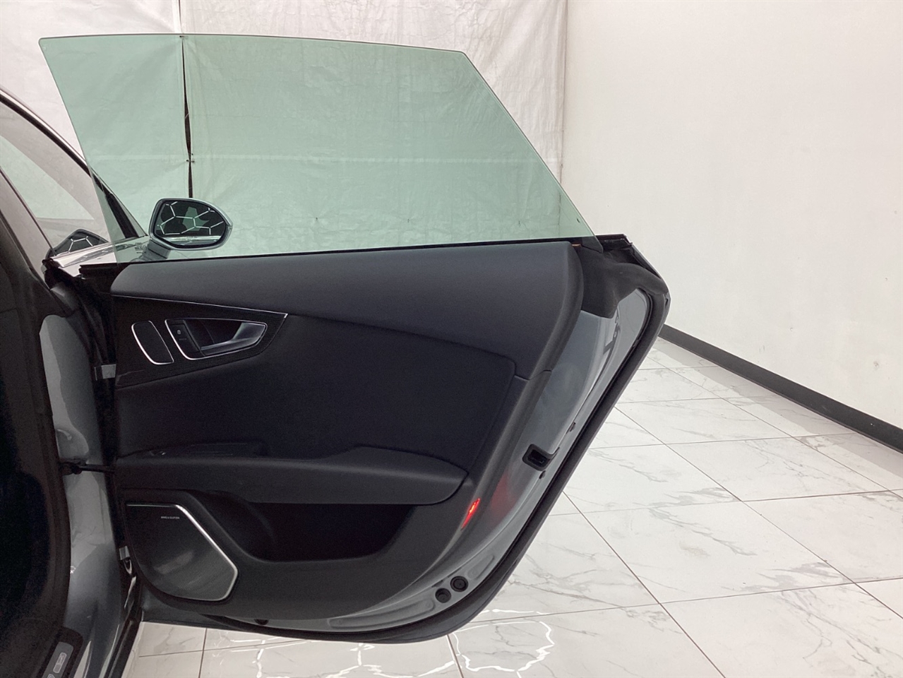 Audi S7 4dr HB Prestige 2013