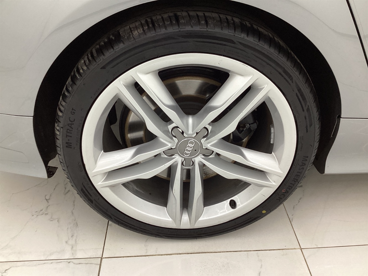 Audi S7 4dr HB Prestige 2013