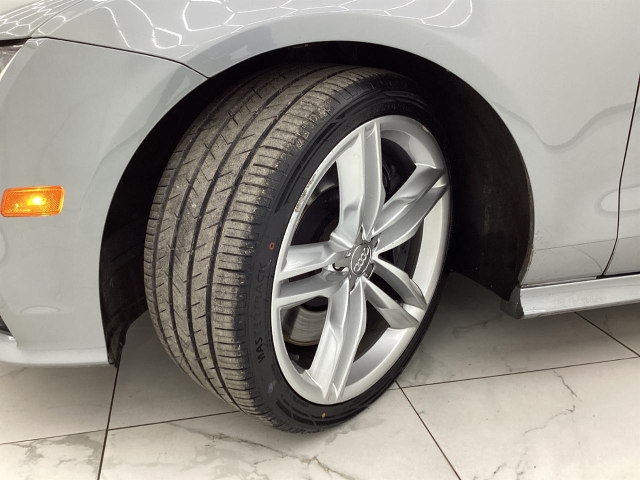 Audi S7 4dr HB Prestige 2013