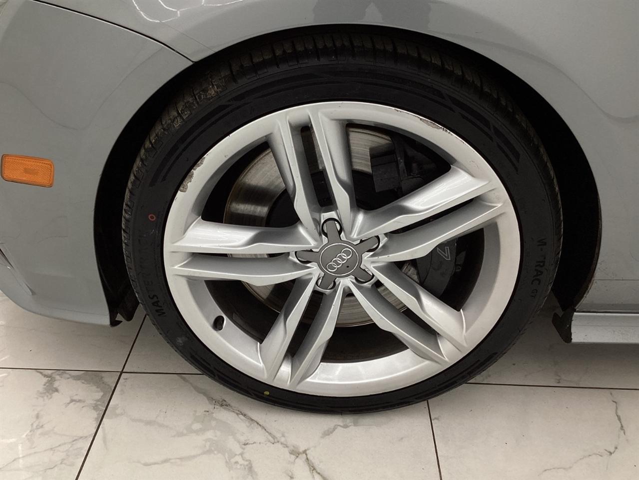 Audi S7 4dr HB Prestige 2013