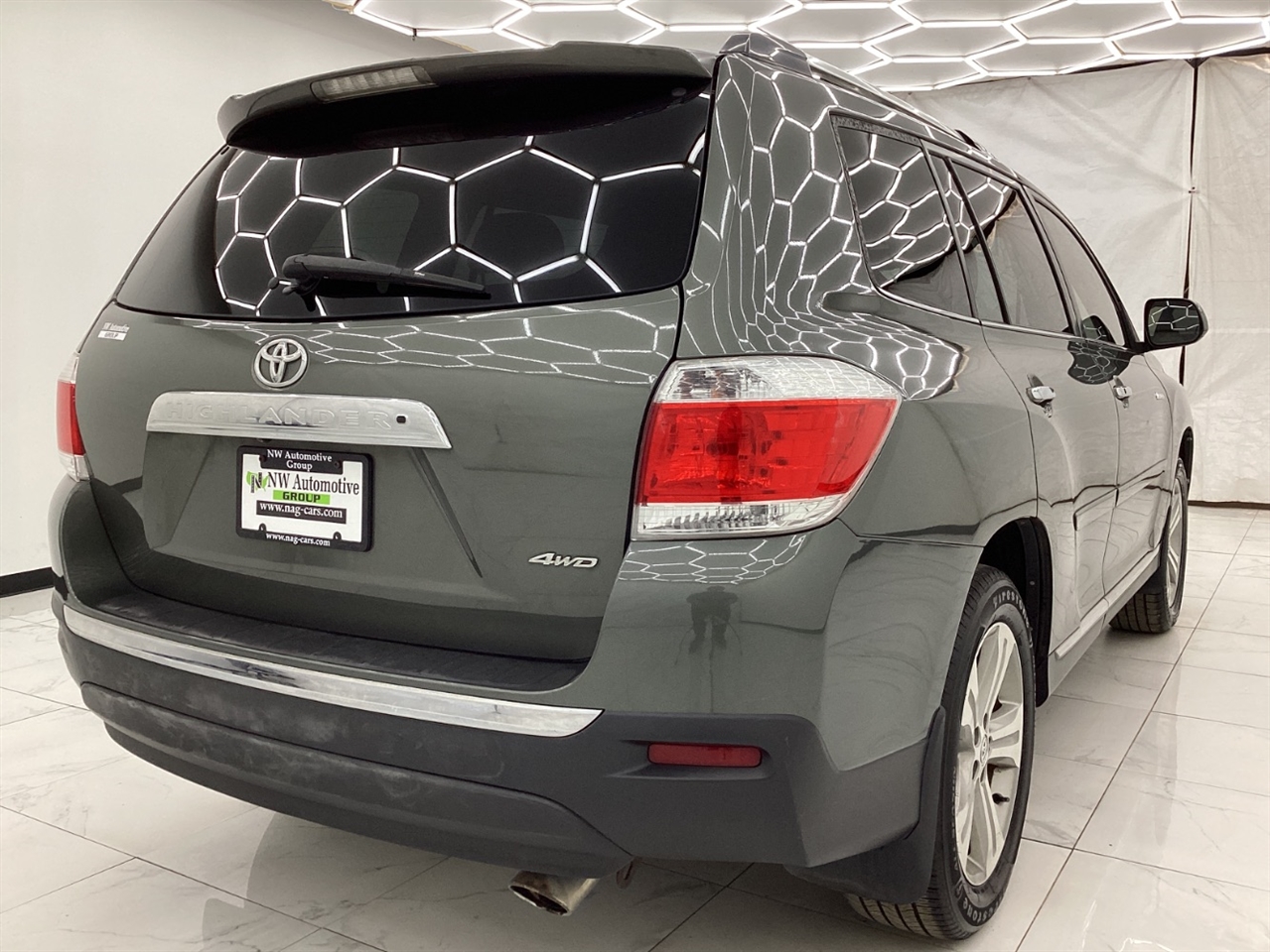 Toyota Highlander 4WD 4dr V6 Limited (Natl) 2012