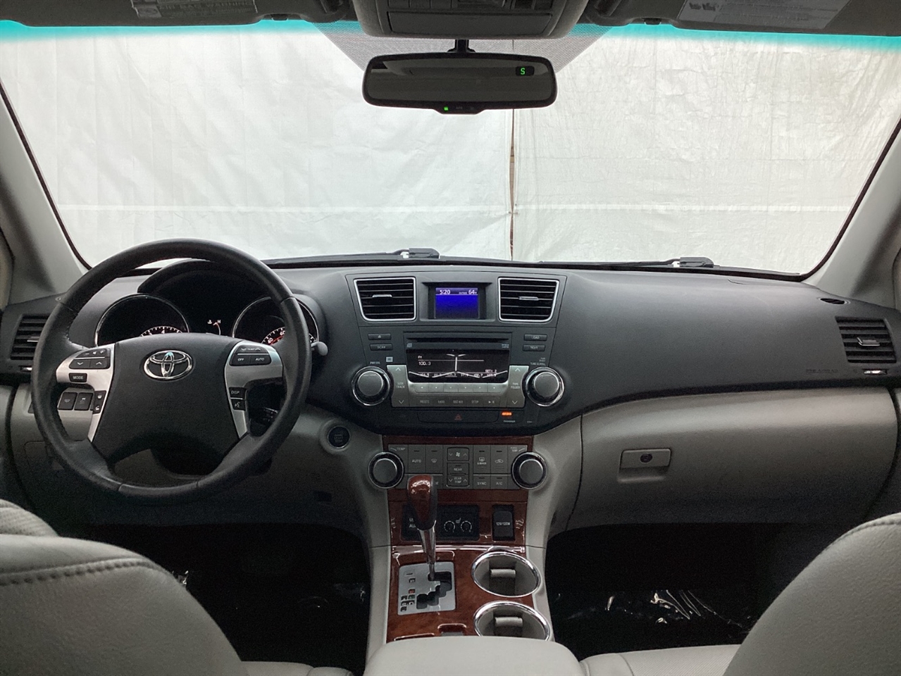 Toyota Highlander 4WD 4dr V6 Limited (Natl) 2012