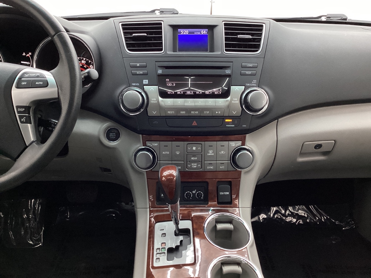 Toyota Highlander 4WD 4dr V6 Limited (Natl) 2012