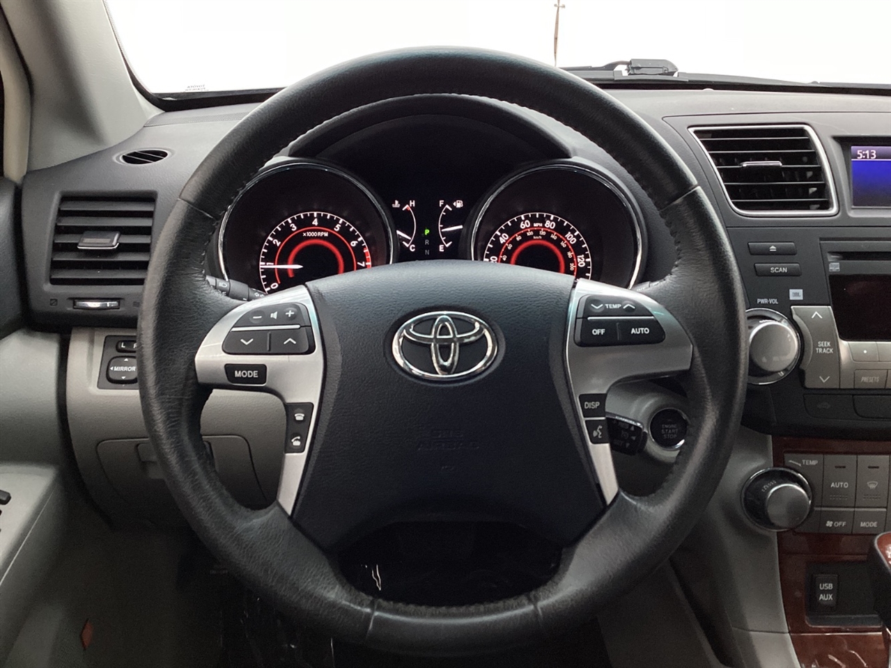 Toyota Highlander 4WD 4dr V6 Limited (Natl) 2012