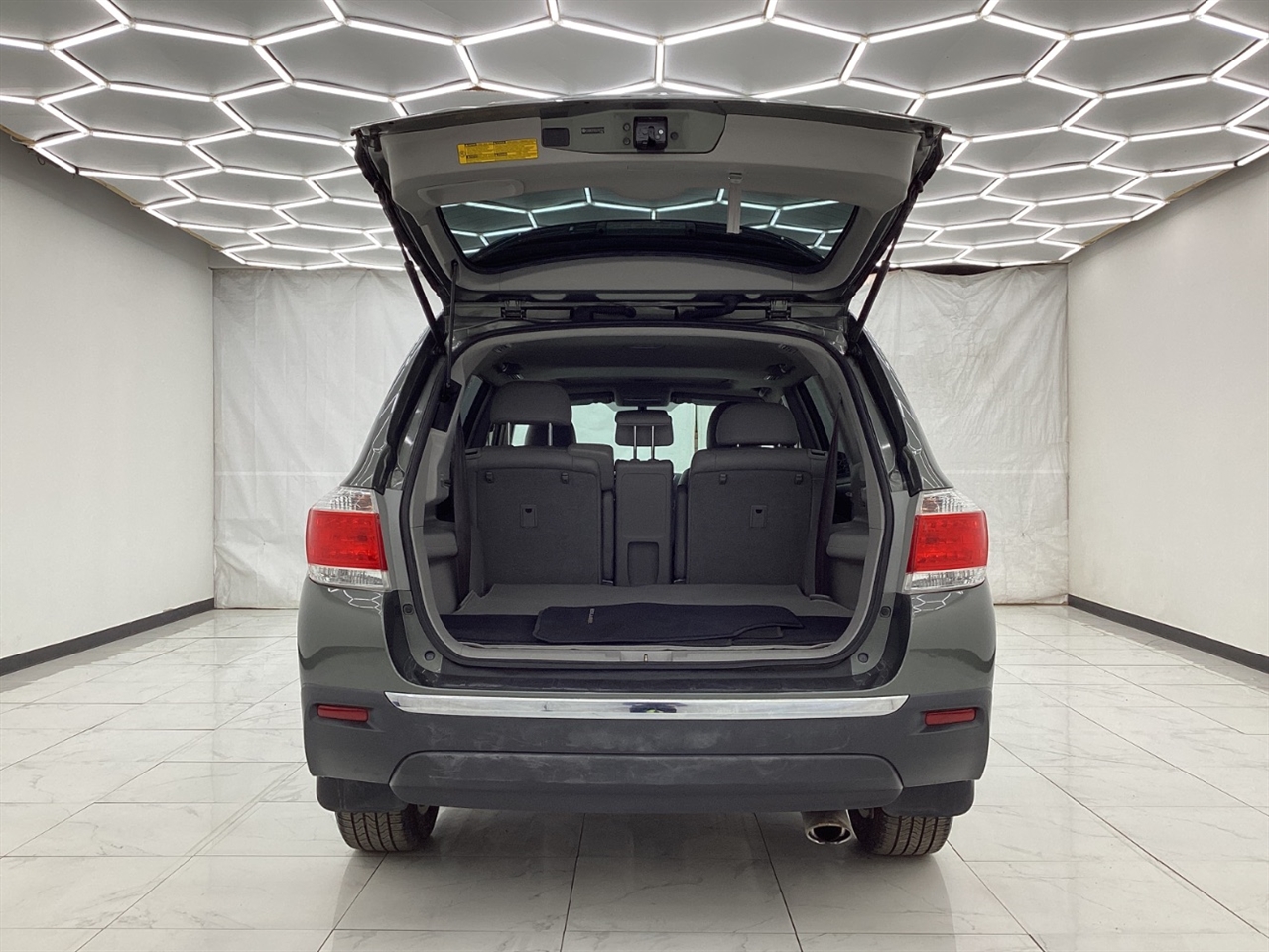 Toyota Highlander 4WD 4dr V6 Limited (Natl) 2012