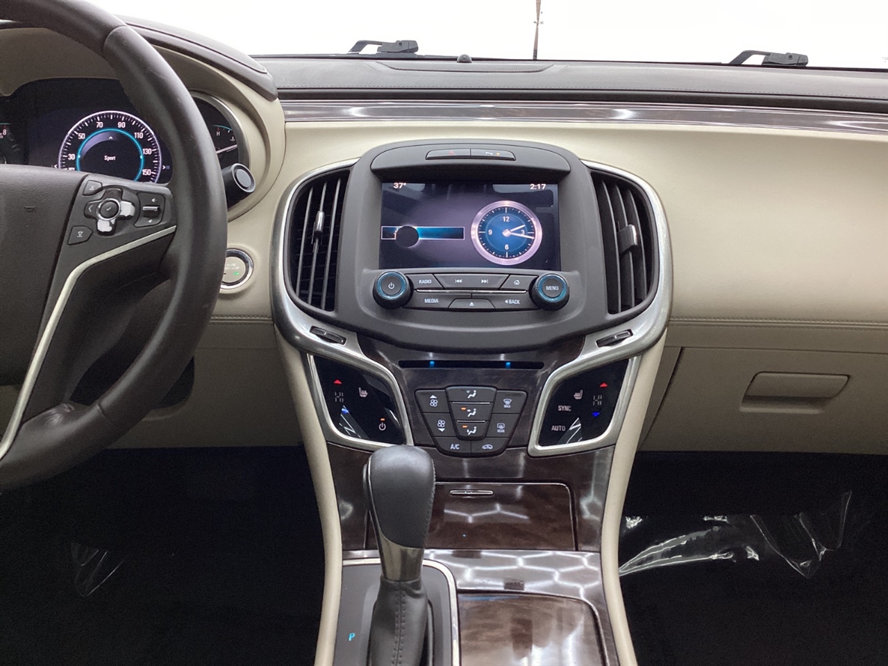 Buick LaCrosse 4dr Sdn Leather FWD 2014