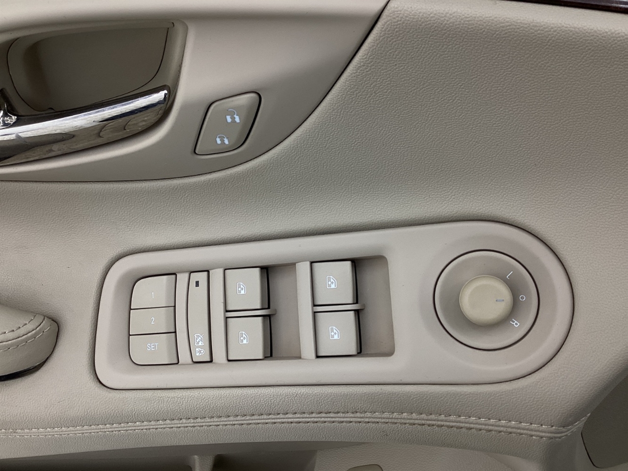 Buick LaCrosse 4dr Sdn Leather FWD 2014