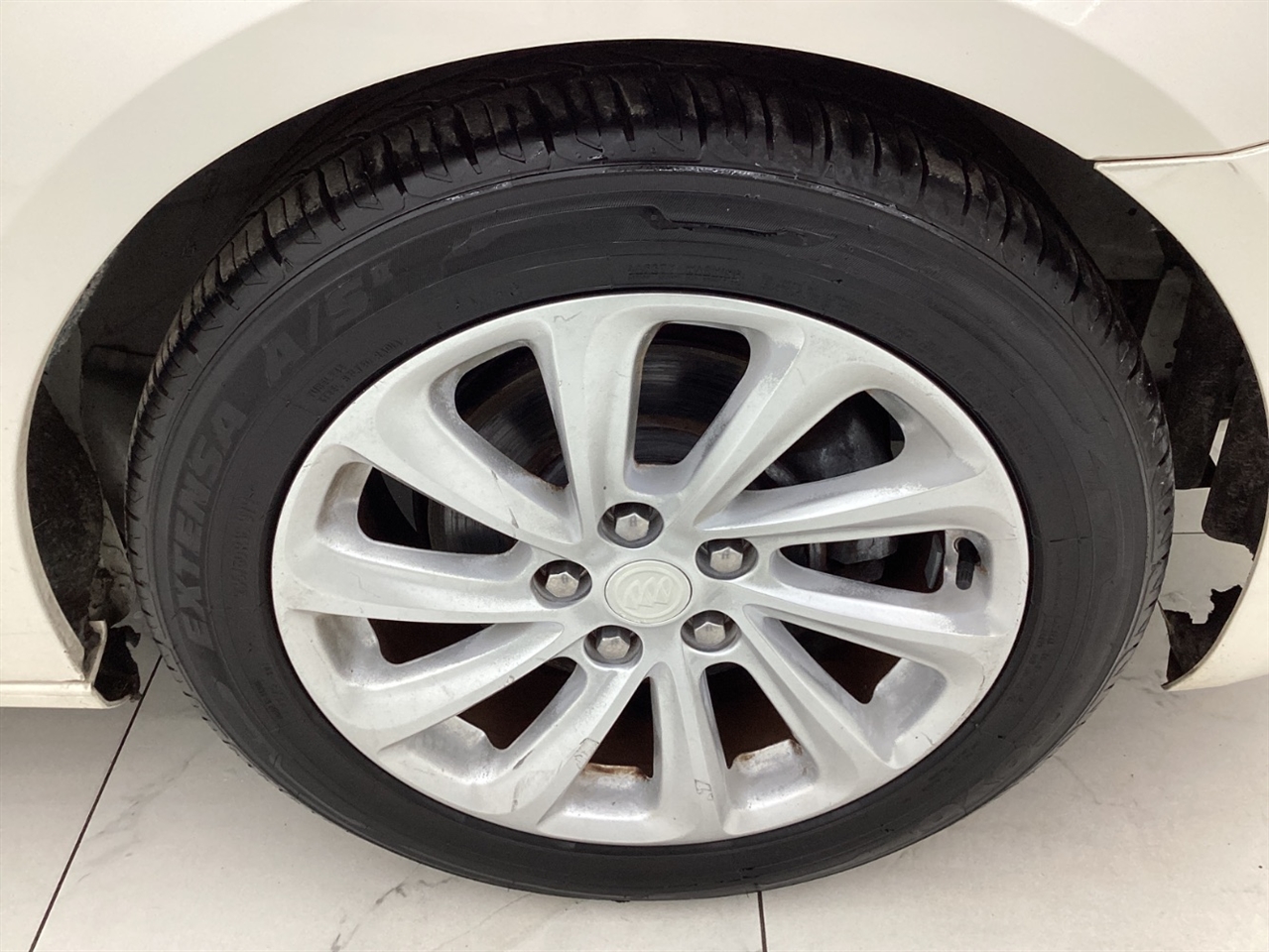 Buick LaCrosse 4dr Sdn Leather FWD 2014