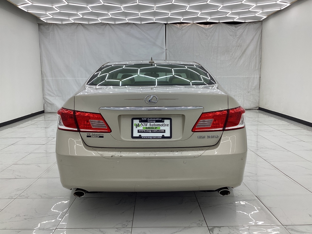 Lexus ES 350 4dr Sdn 2011