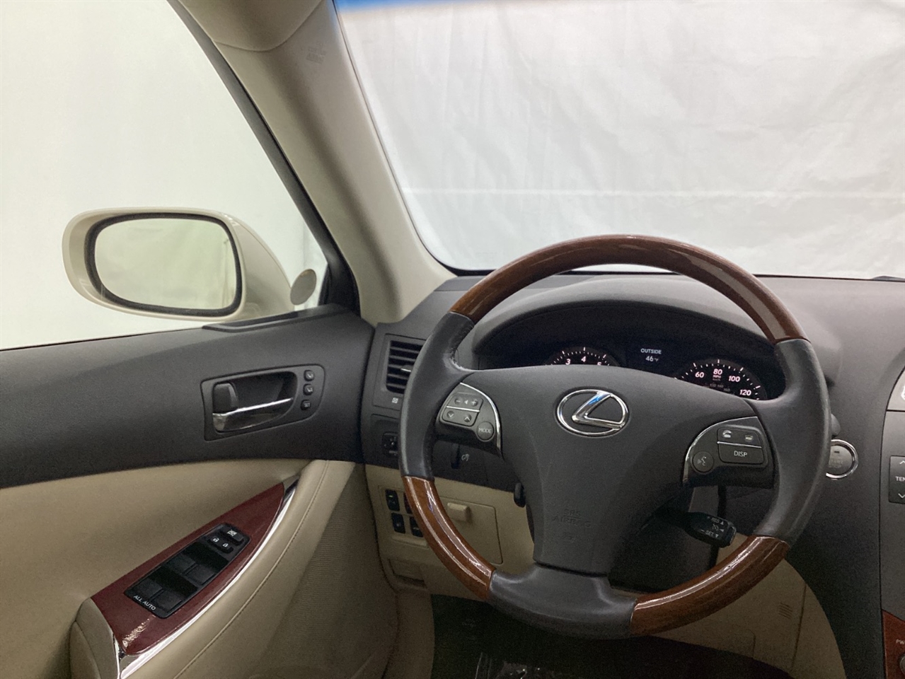 Lexus ES 350 4dr Sdn 2011