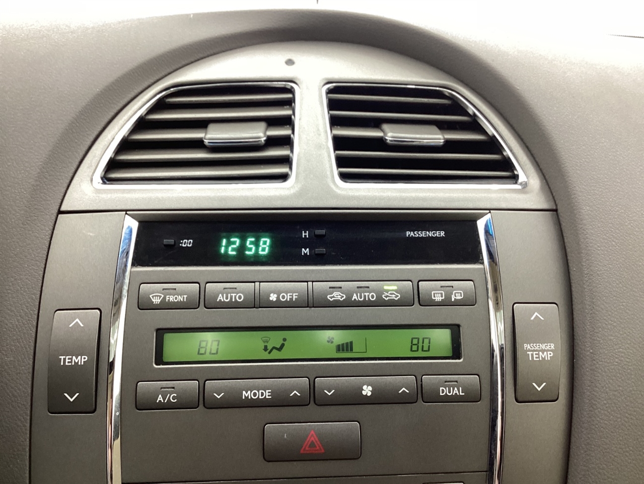 Lexus ES 350 4dr Sdn 2011