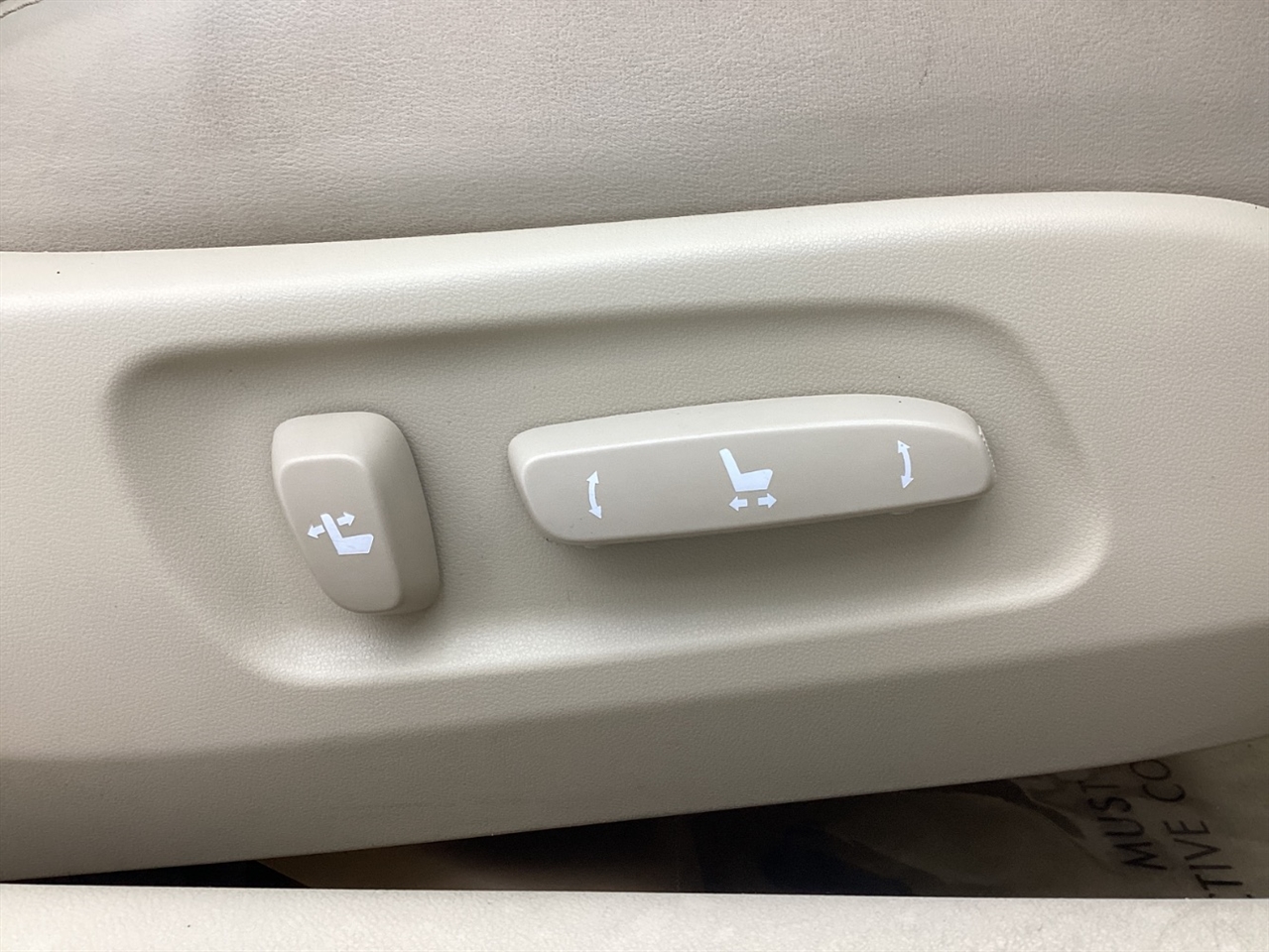 Lexus ES 350 4dr Sdn 2011