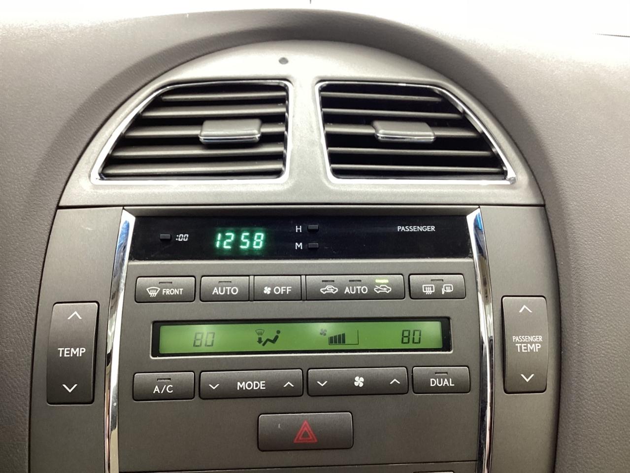 Lexus ES 350 4dr Sdn 2011