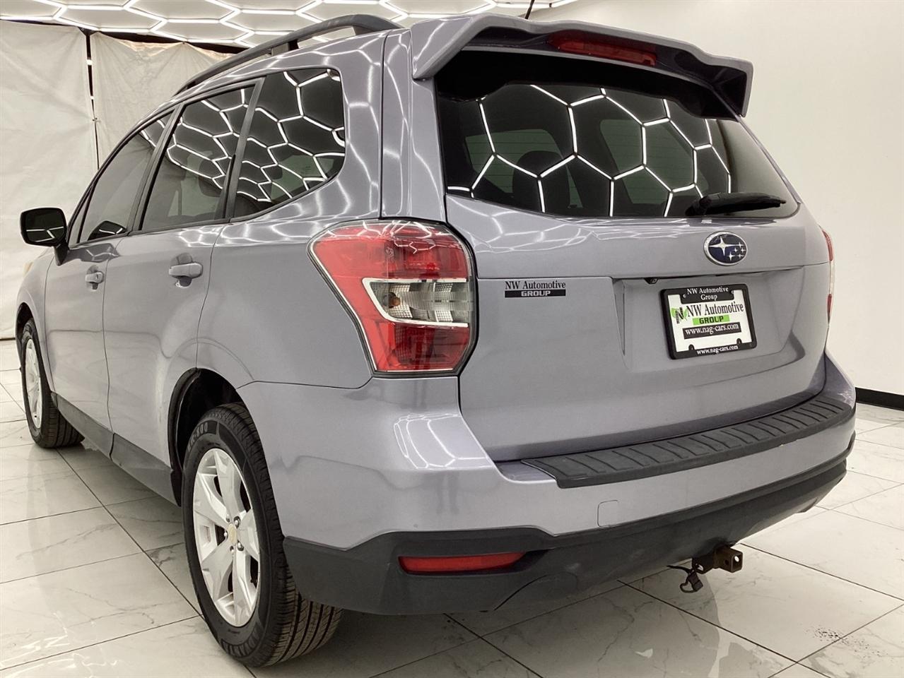 Subaru Forester 4dr CVT 2.5i Premium PZEV 2015