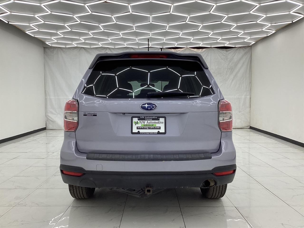 Subaru Forester 4dr CVT 2.5i Premium PZEV 2015