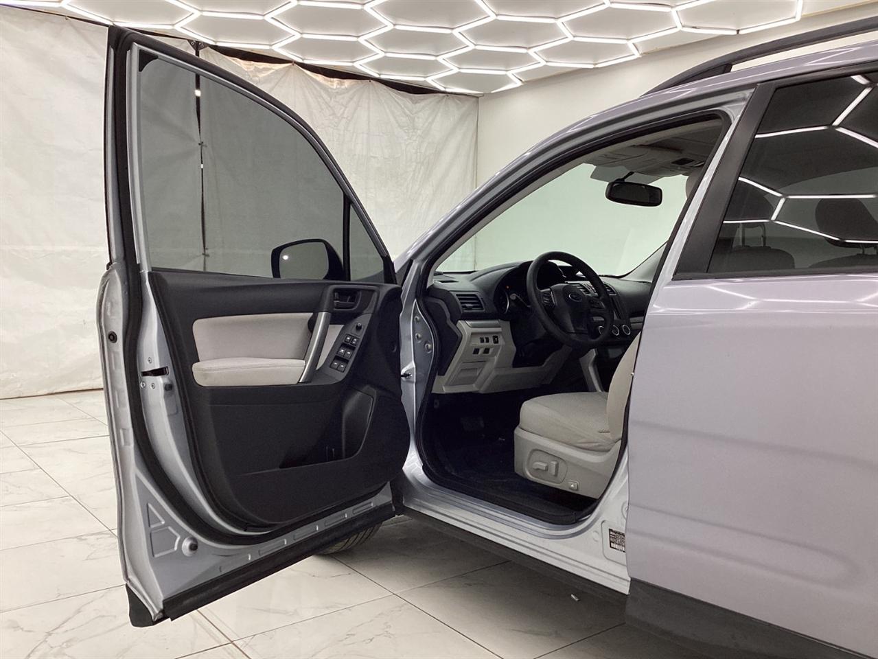 Subaru Forester 4dr CVT 2.5i Premium PZEV 2015