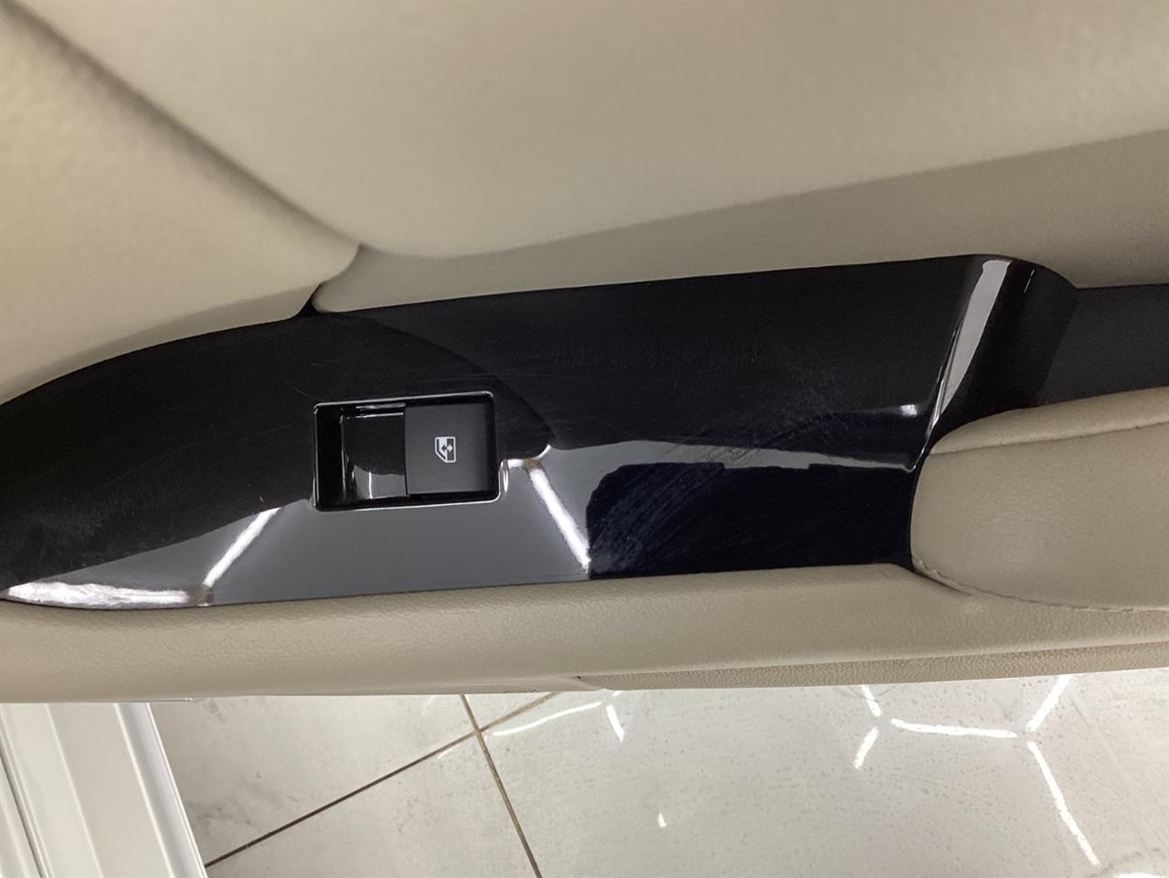 Cadillac XTS 4dr Sdn Luxury FWD 2017