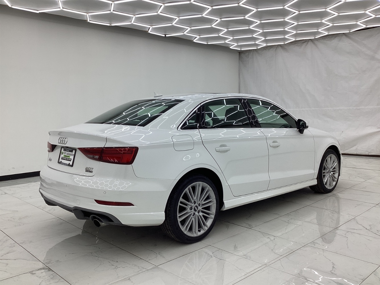 Audi A3 Sedan 2.0 TFSI Premium Plus quattro AWD 2017