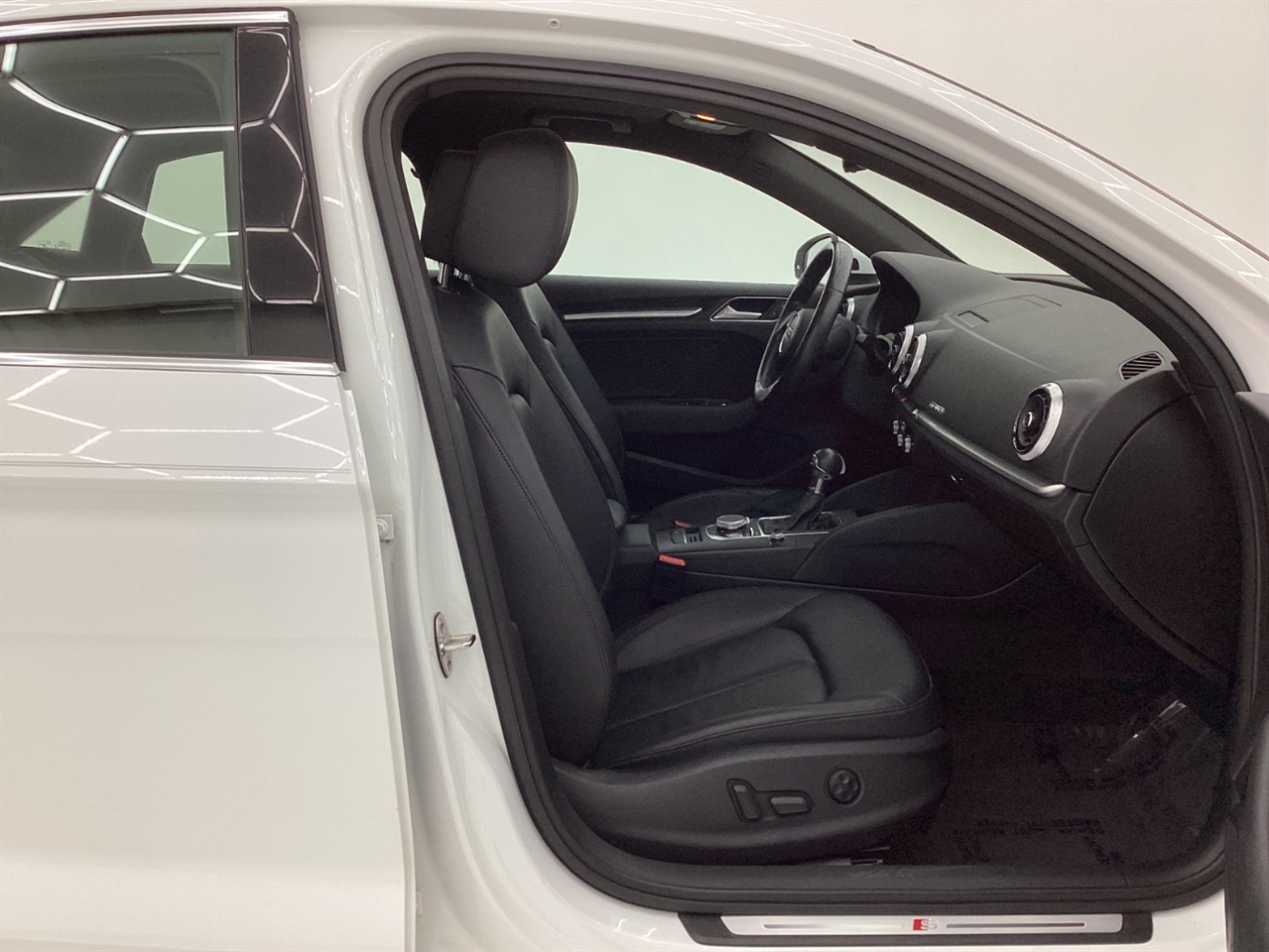 Audi A3 Sedan 2.0 TFSI Premium Plus quattro AWD 2017