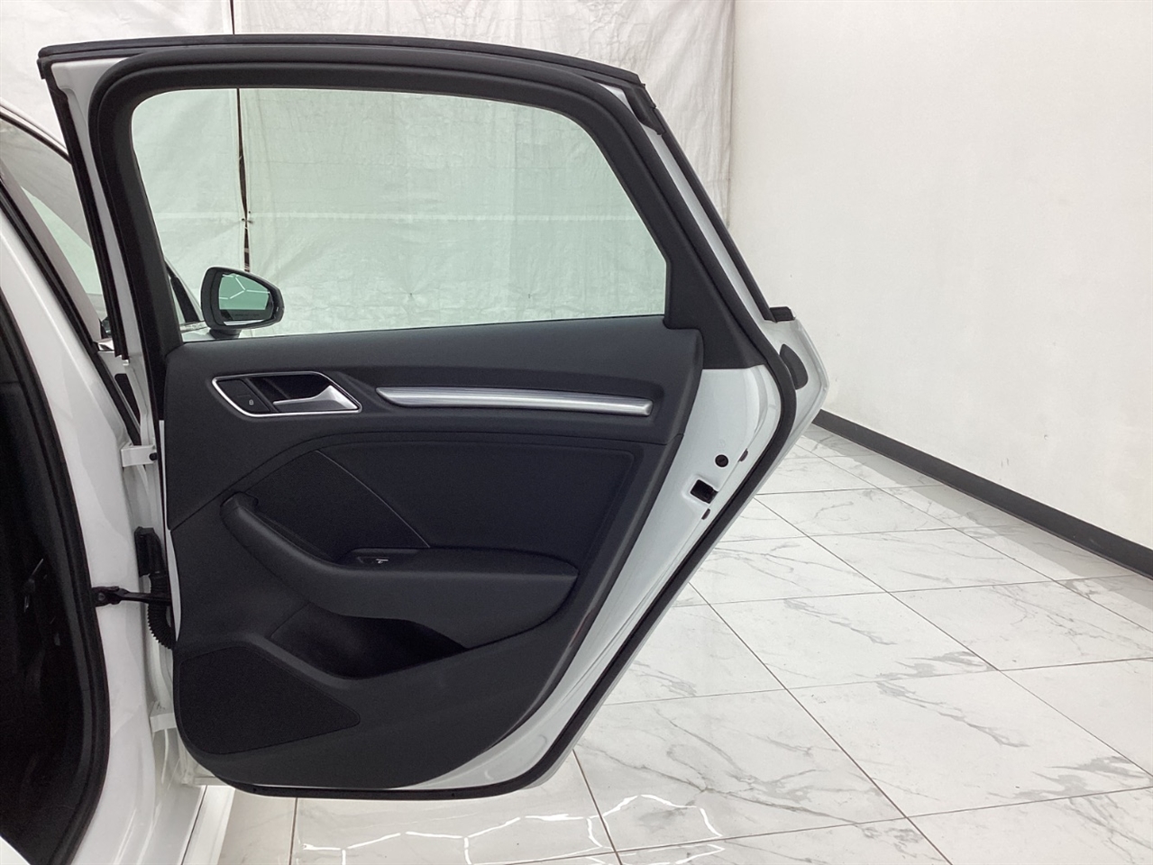 Audi A3 Sedan 2.0 TFSI Premium Plus quattro AWD 2017