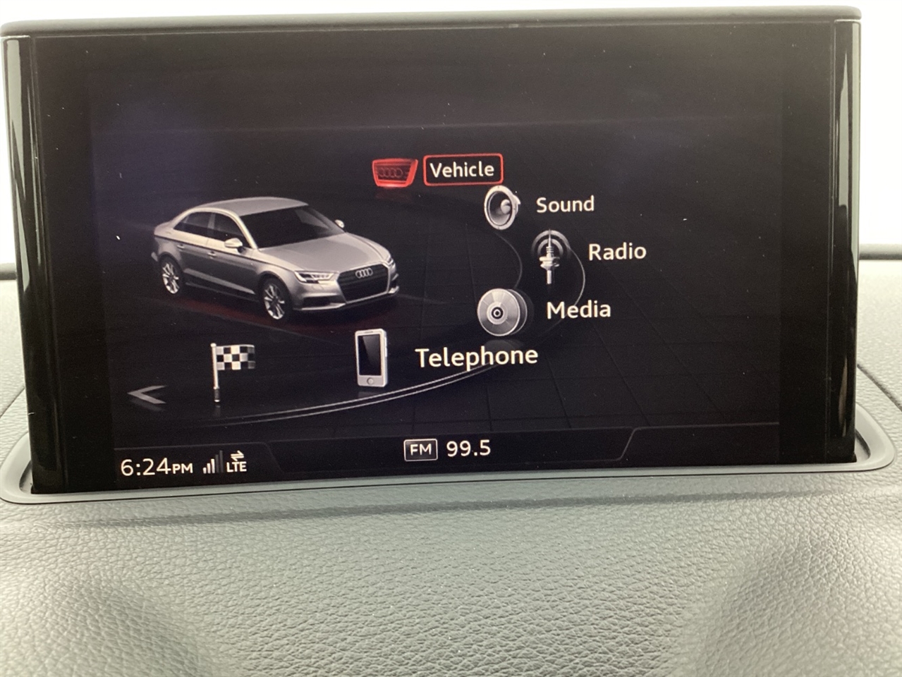 Audi A3 Sedan 2.0 TFSI Premium Plus quattro AWD 2017