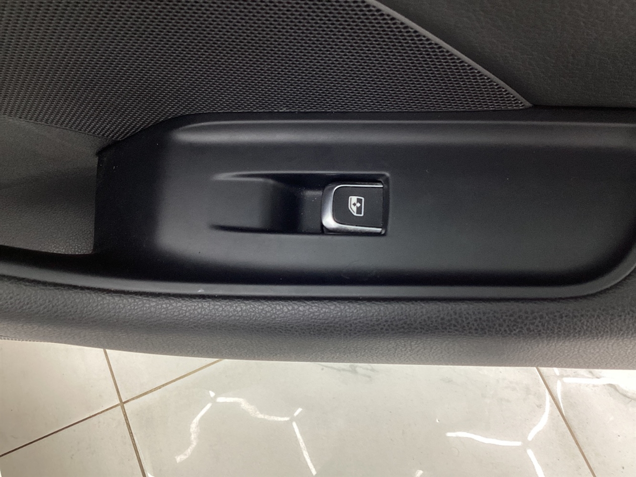 Audi A3 Sedan 2.0 TFSI Premium Plus quattro AWD 2017