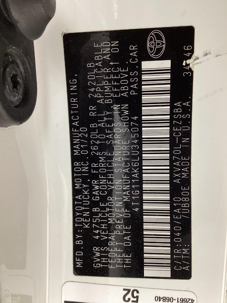 Toyota Camry SE Auto (Natl) 2020