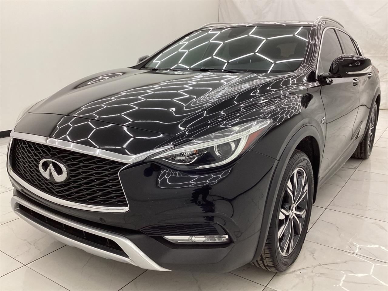 2018 Infiniti QX30 Premium AWD