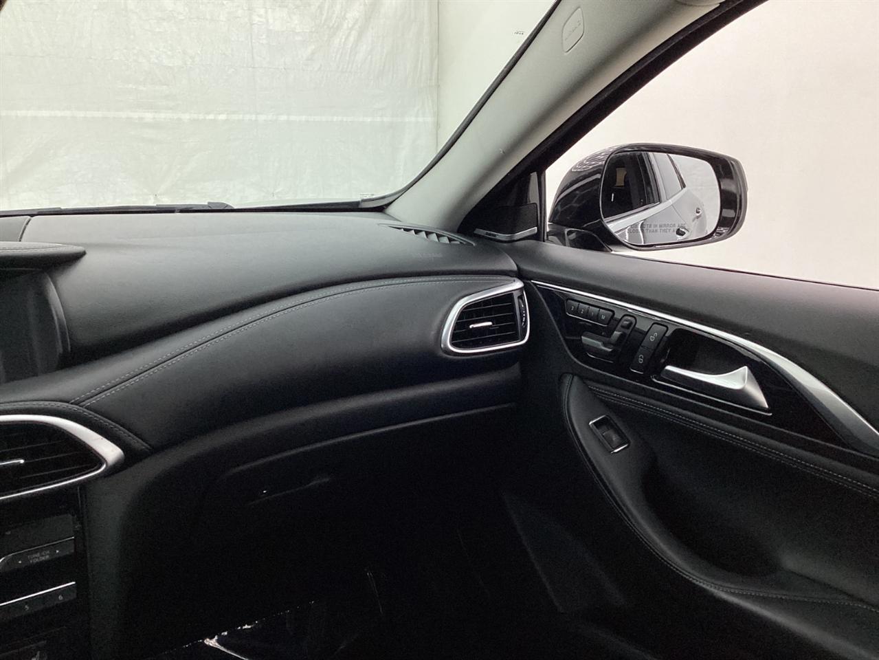 Infiniti QX30 Premium AWD 2018