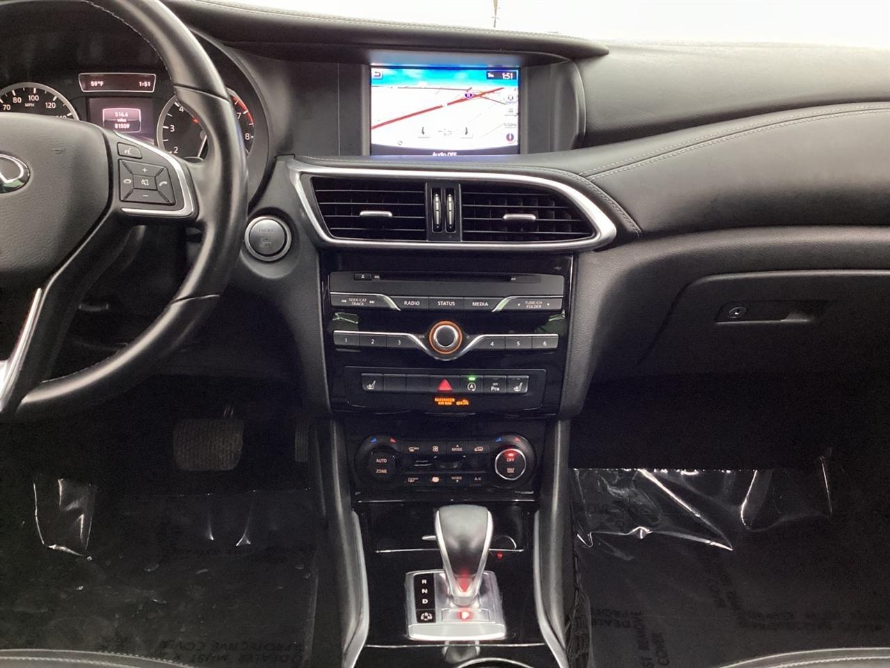 Infiniti QX30 Premium AWD 2018