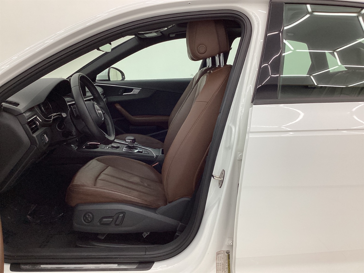 Audi A4 2.0 TFSI Auto ultra Premium FWD 2017