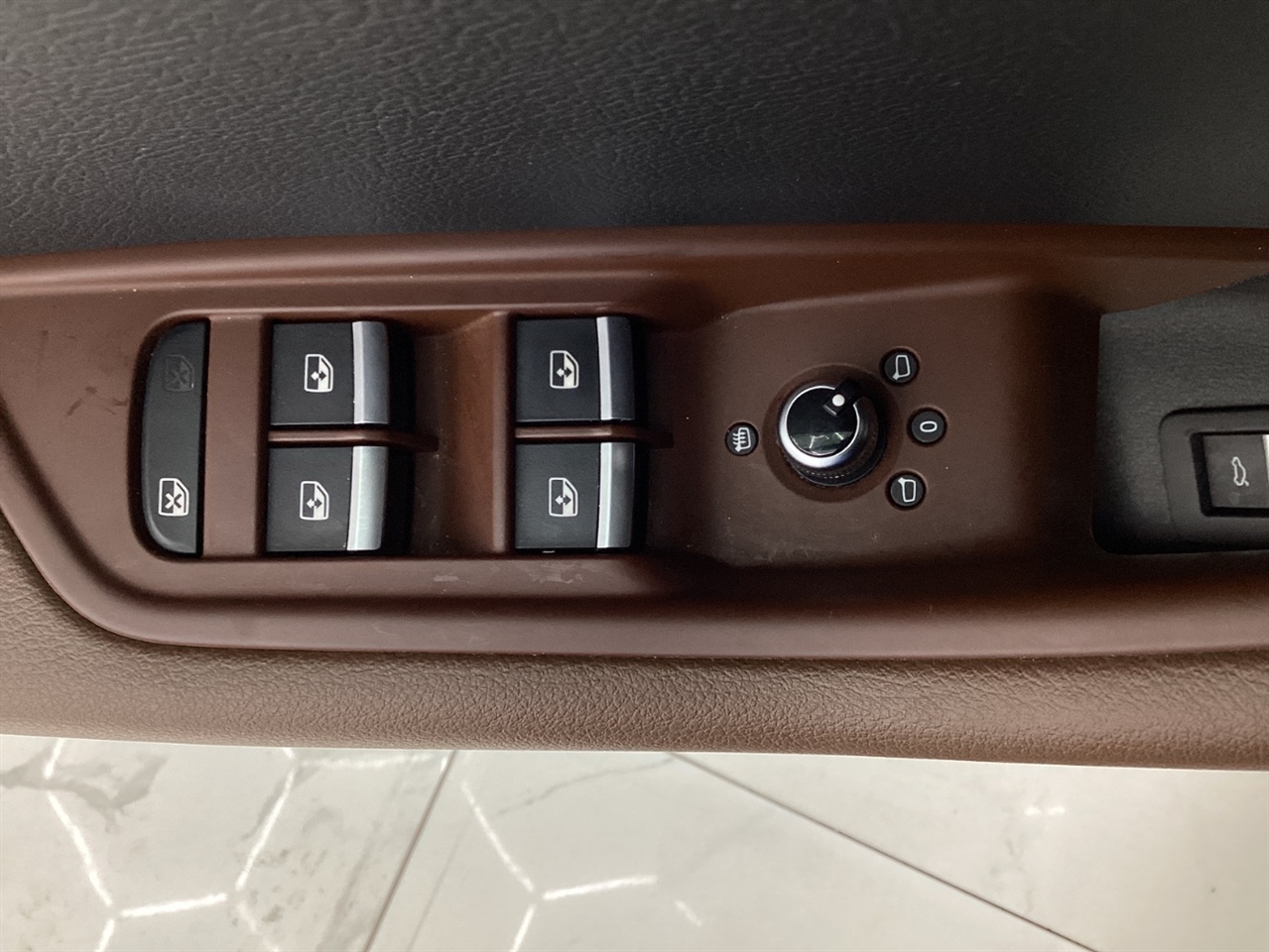 Audi A4 2.0 TFSI Auto ultra Premium FWD 2017