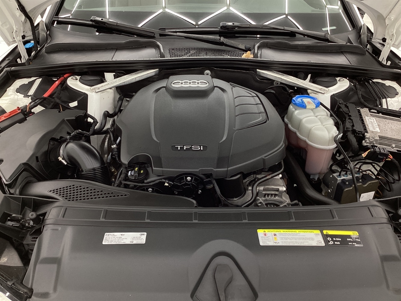 Audi A4 2.0 TFSI Auto ultra Premium FWD 2017