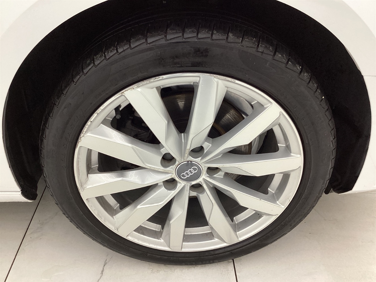 Audi A4 2.0 TFSI Auto ultra Premium FWD 2017