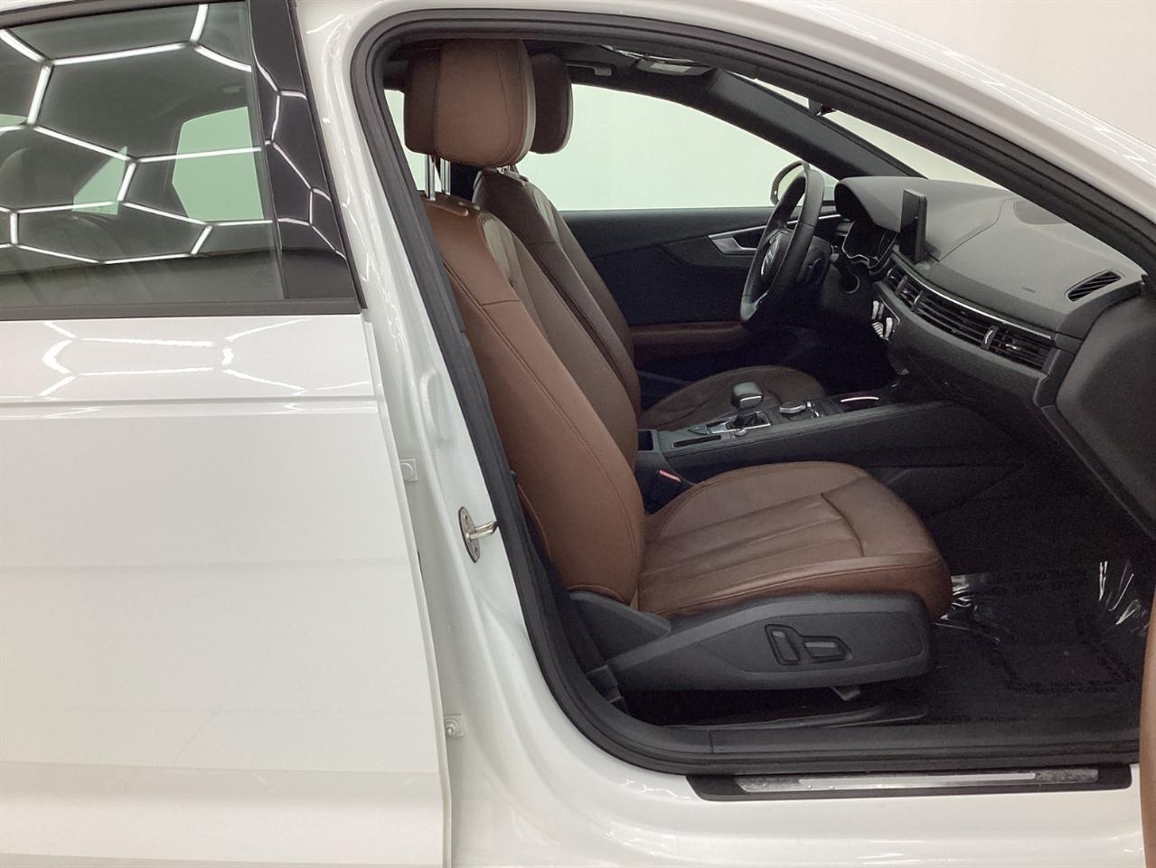 Audi A4 2.0 TFSI Auto ultra Premium FWD 2017