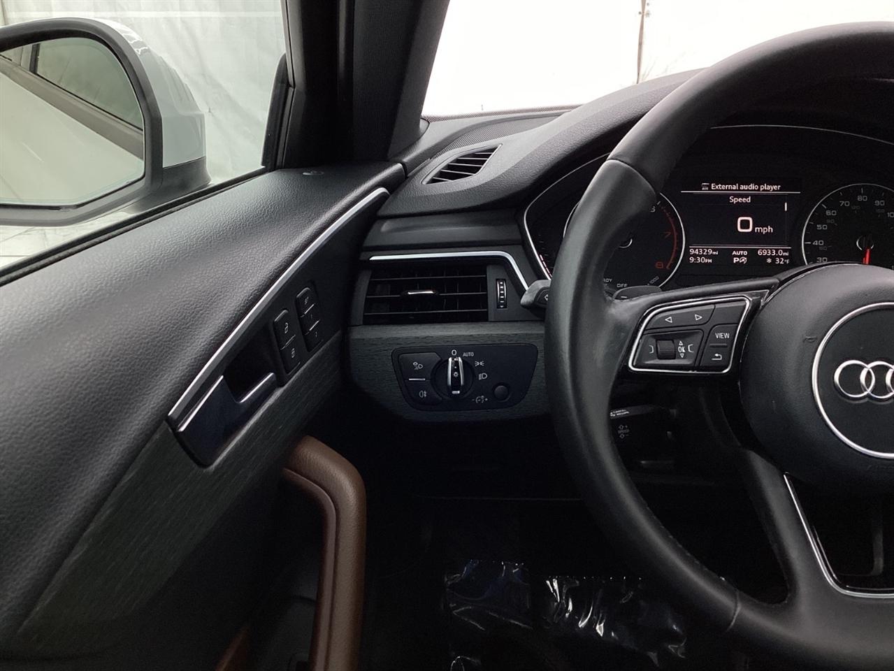 Audi A4 2.0 TFSI Auto ultra Premium FWD 2017