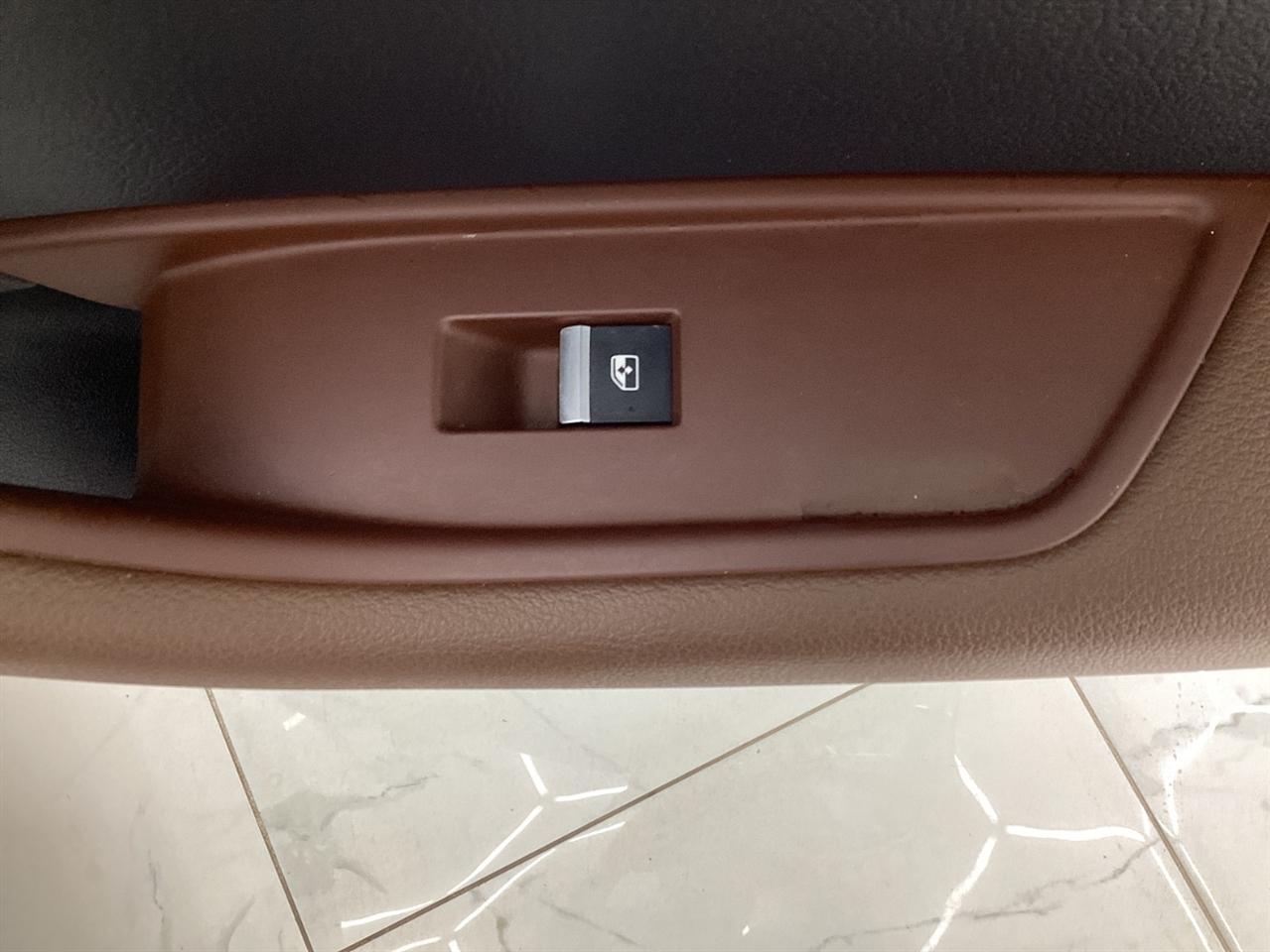 Audi A4 2.0 TFSI Auto ultra Premium FWD 2017