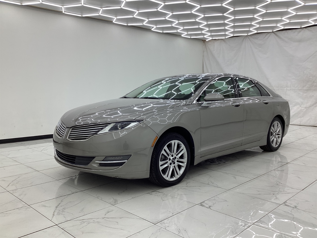 Lincoln MKZ 4dr Sdn Hybrid FWD 2016