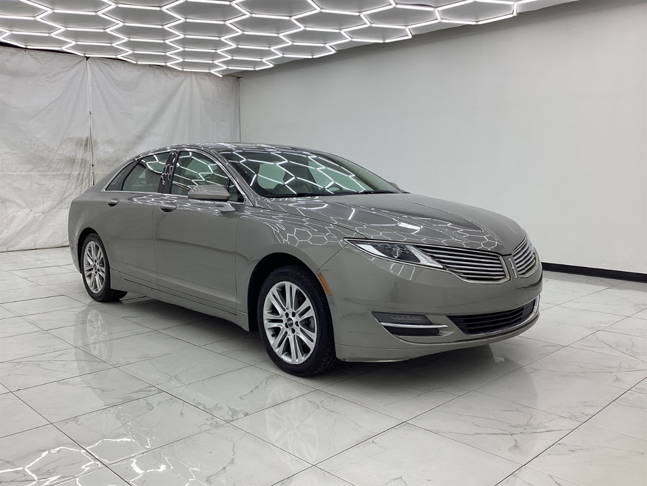 Lincoln MKZ 4dr Sdn Hybrid FWD 2016
