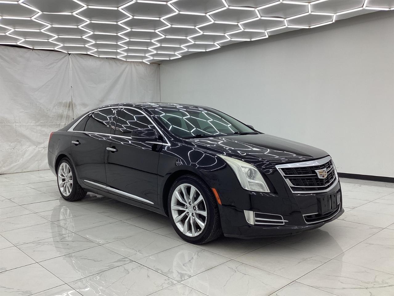 Cadillac XTS 4dr Sdn Luxury Collection FWD 2016