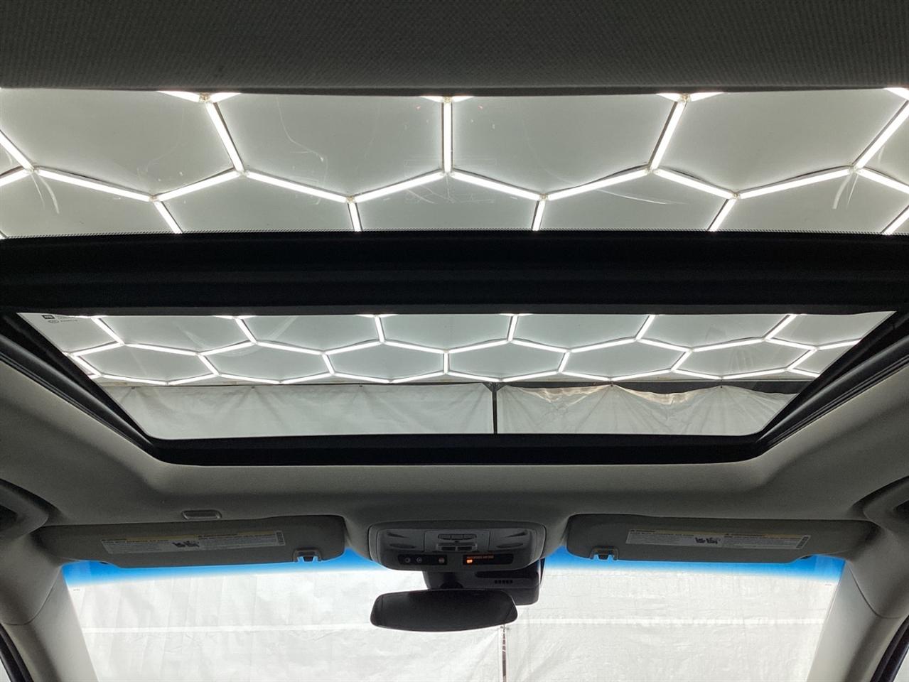 Cadillac XTS 4dr Sdn Luxury Collection FWD 2016