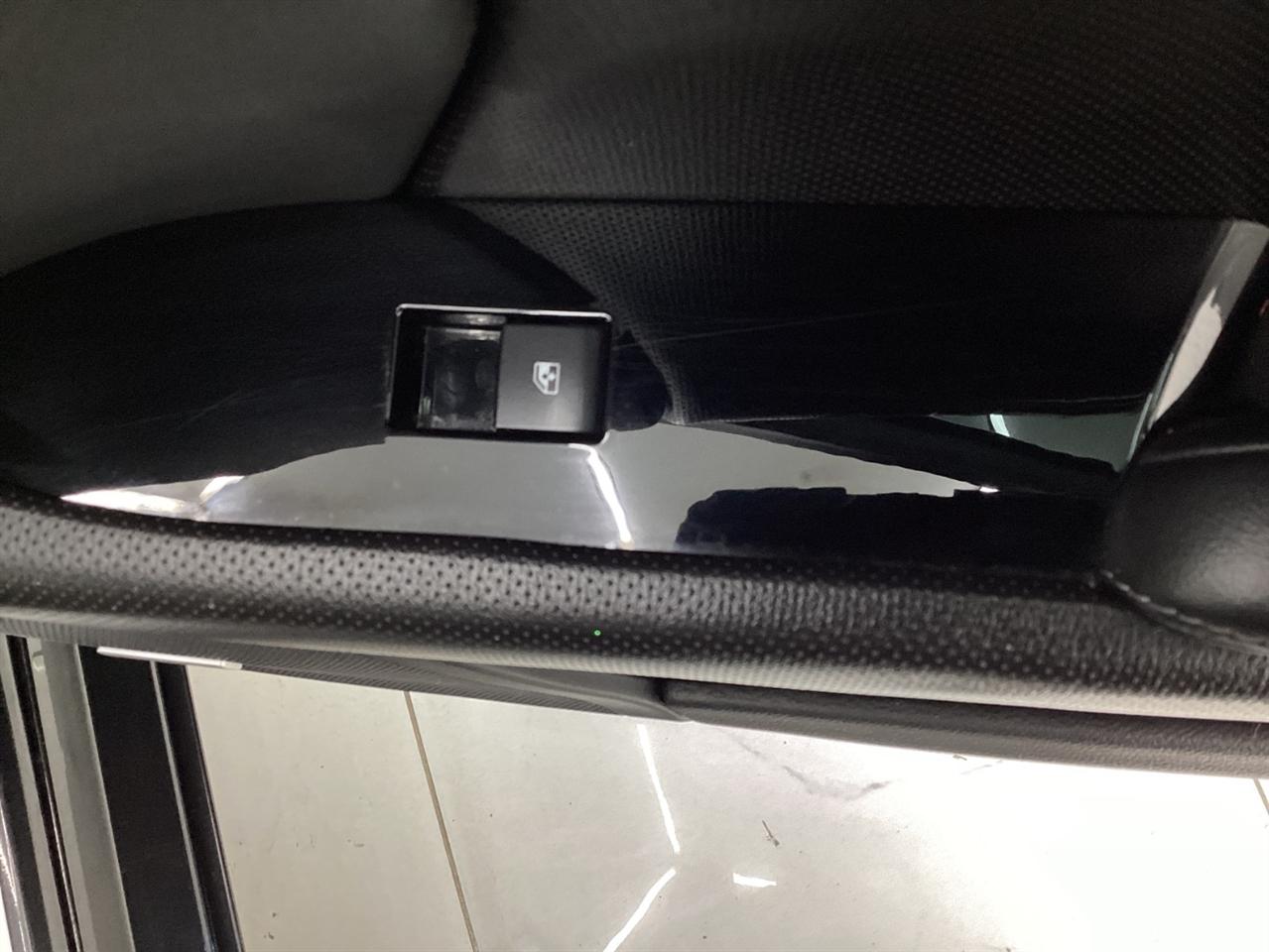 Cadillac XTS 4dr Sdn Luxury Collection FWD 2016