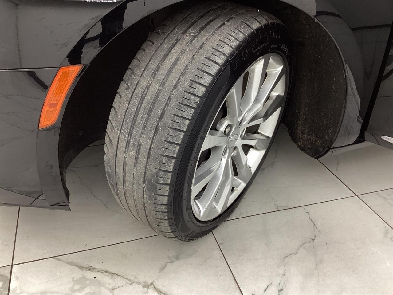 Cadillac XTS 4dr Sdn Luxury Collection FWD 2016