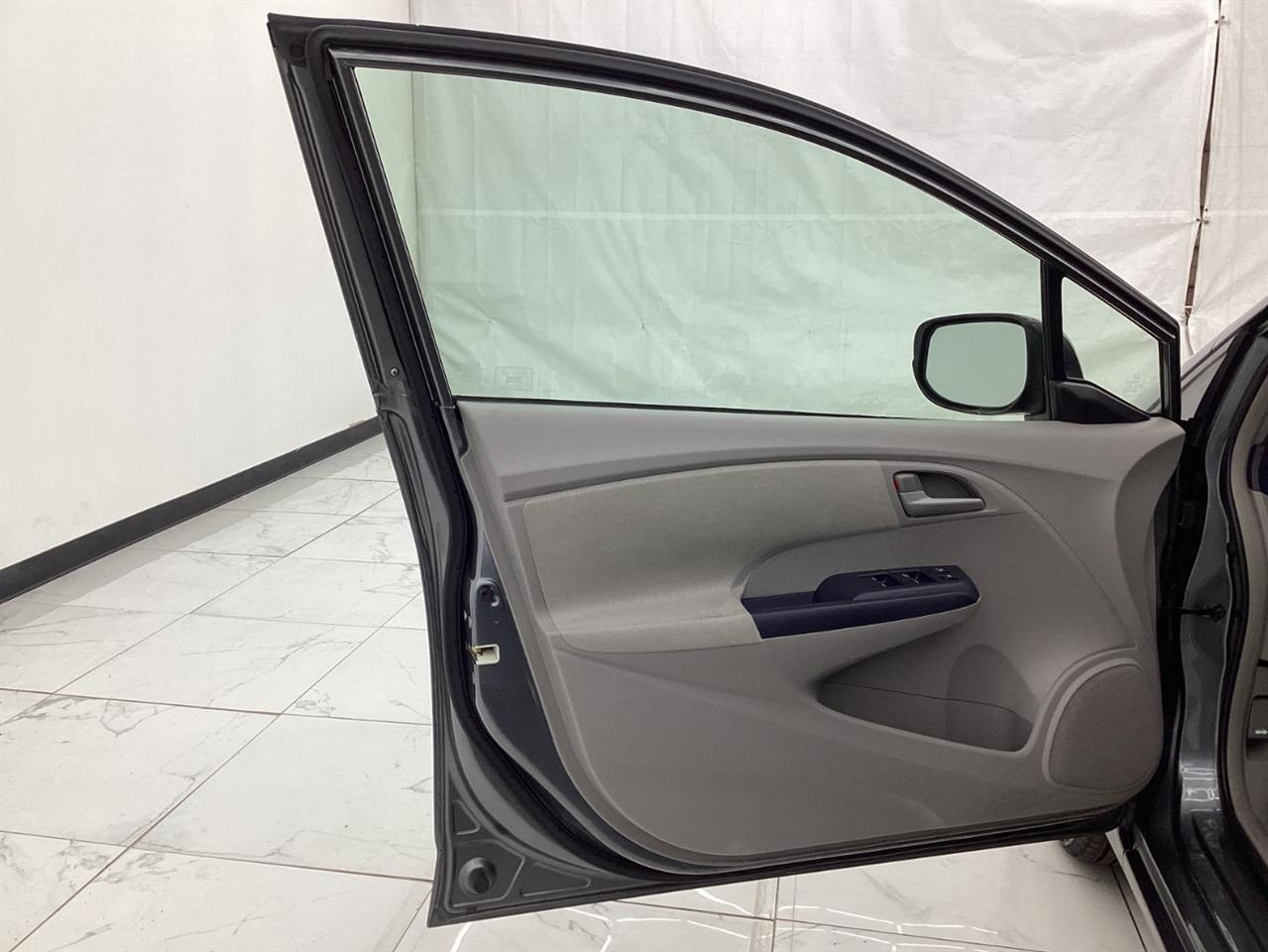 Honda Insight 5dr CVT EX 2010