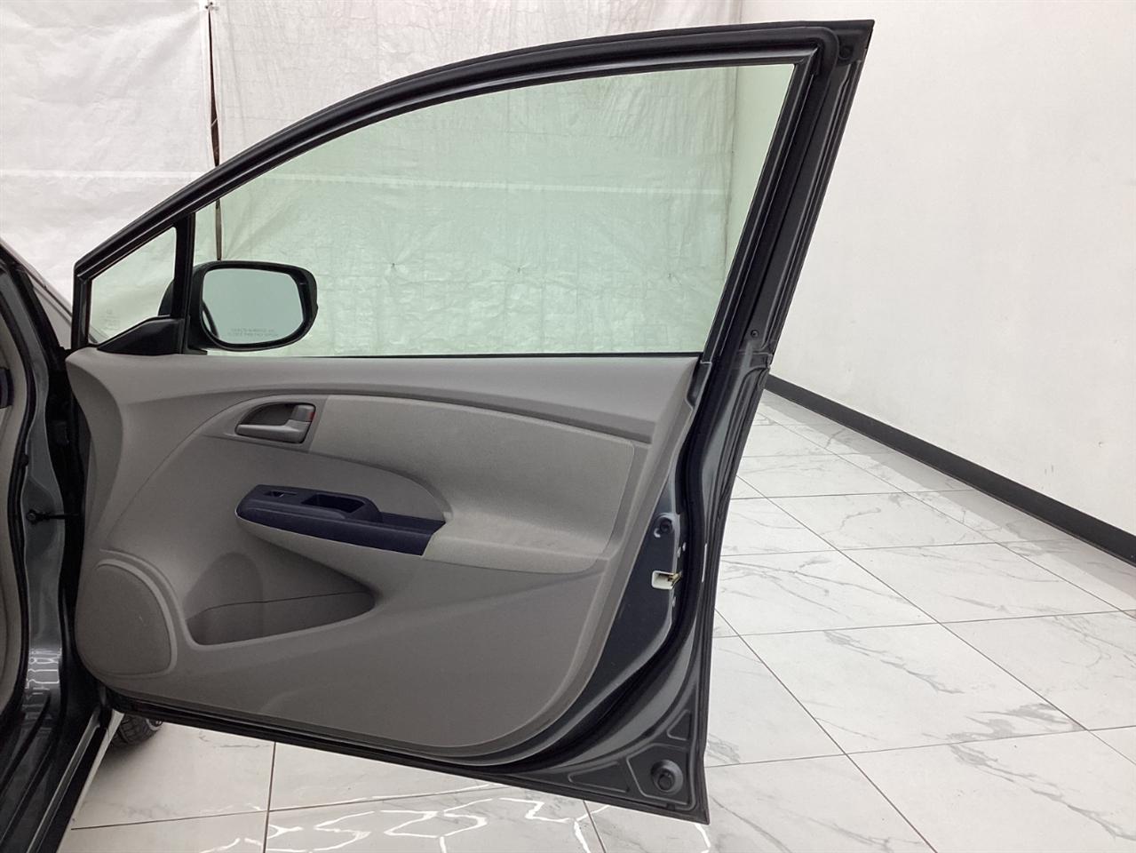 Honda Insight 5dr CVT EX 2010