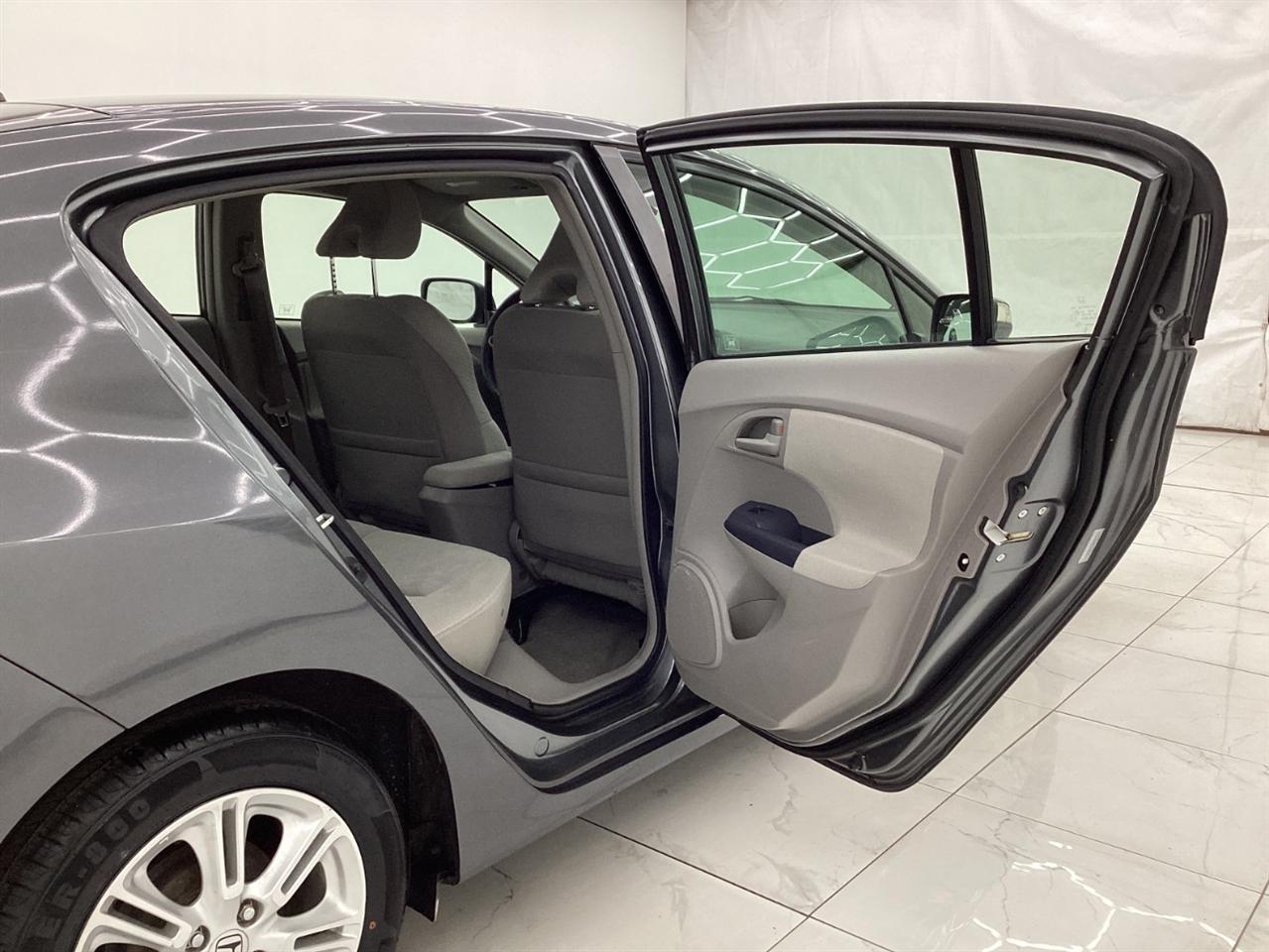 Honda Insight 5dr CVT EX 2010