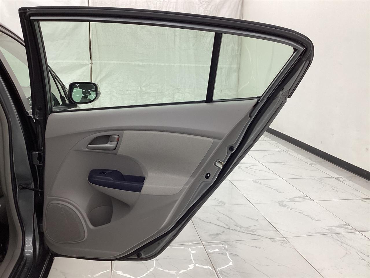 Honda Insight 5dr CVT EX 2010